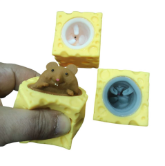 Toptan Sıkmalı Peynir Fare Çıkan Oyuncak