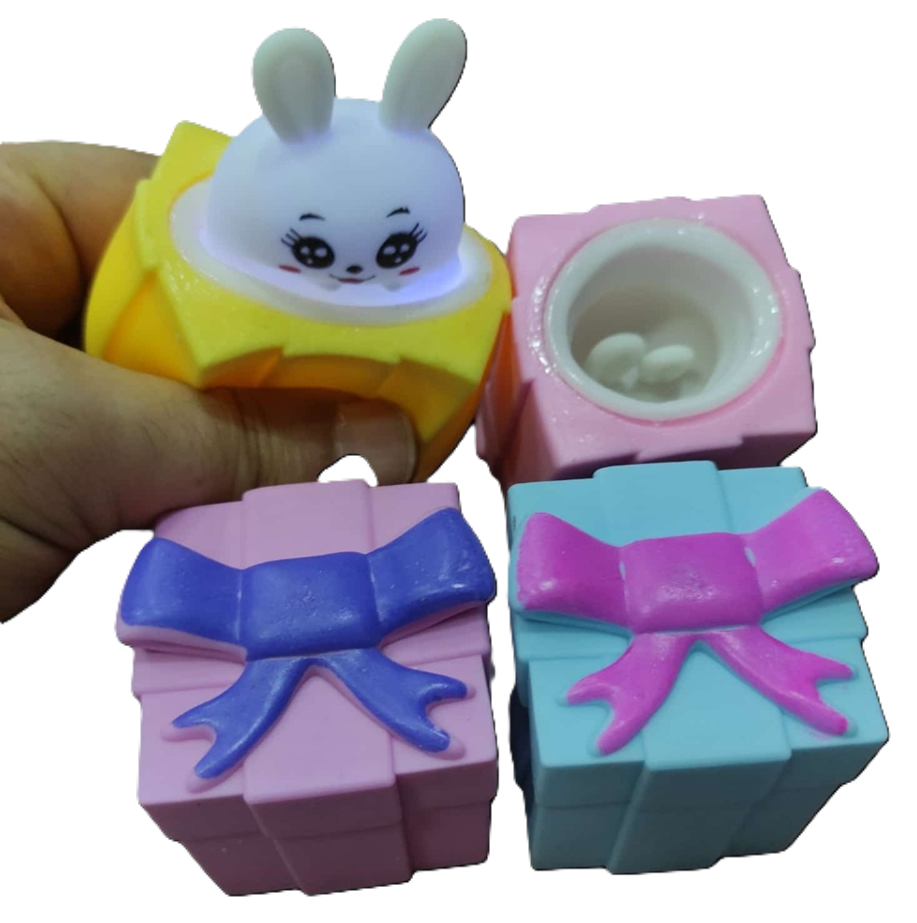 Toptan Sıkmalı Işıklı Hediye Kutusu- Tavşan Çıkan Oyuncak