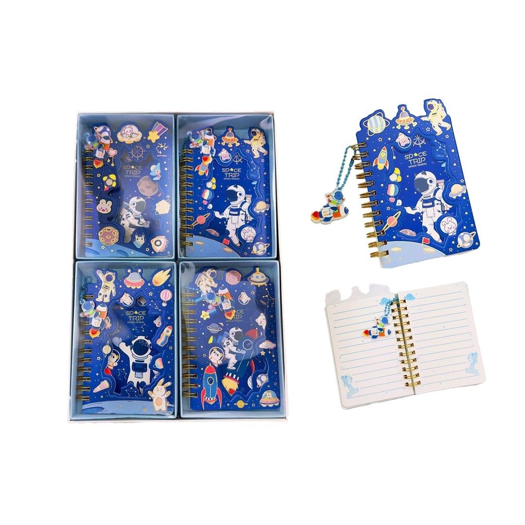 Toptan Spiralli Astronot Tasarımlı Defter