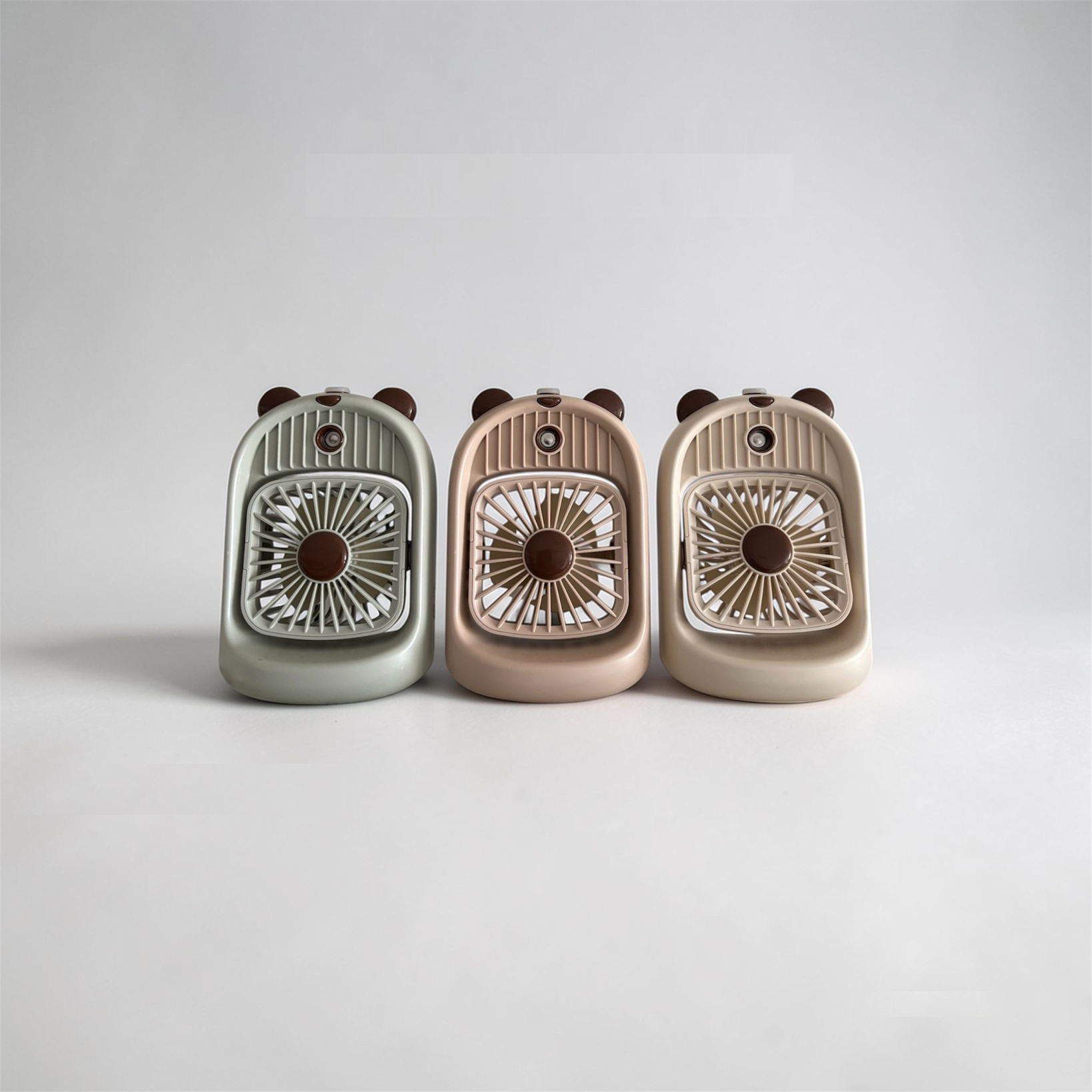 Toptan Buhar Püskürtmeli Masa Fanı