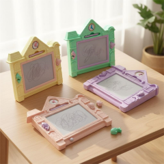 Toptan Ev Figürlü Çekmeli Manyetik Yazı Tahtası 32*32 Cm