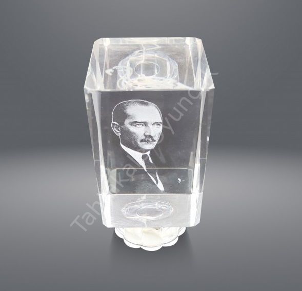 Toptan Kristal Işıklı Biblo Mustafa Kemal